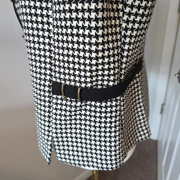 Virgo Petite | Size 12p | Black & White Houndstooth Blazer - Picture 5 of 7